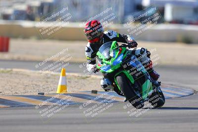 media/Dec-10-2023-SoCal Trackdays (Sun) [[0ce70f5433]]/Turn 2 (10am)/